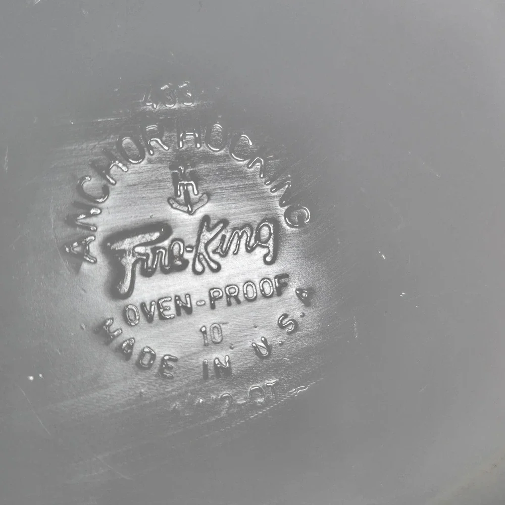 VTG‎ Anchor Hocking Fire King #433 Blue Cornflower Oval Casserole 1.5 Qt